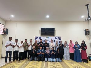 Fakultas Teknik Univet Gelar Halal Bihalal Penuh Kehangatan Bersama Ustadz H. Abdul Basit “Pangsit Teamlo”